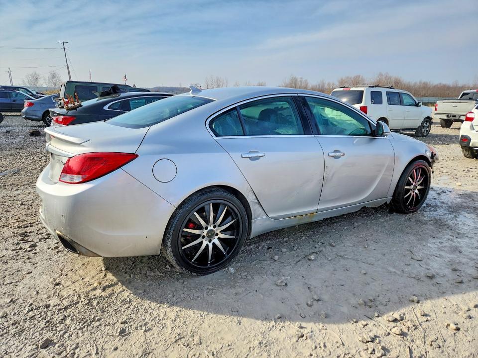 79640045 :رقم المزاد ، 2G4GV5GV0C9147066 vin ، 2012 Buick Regal مزاد بيع