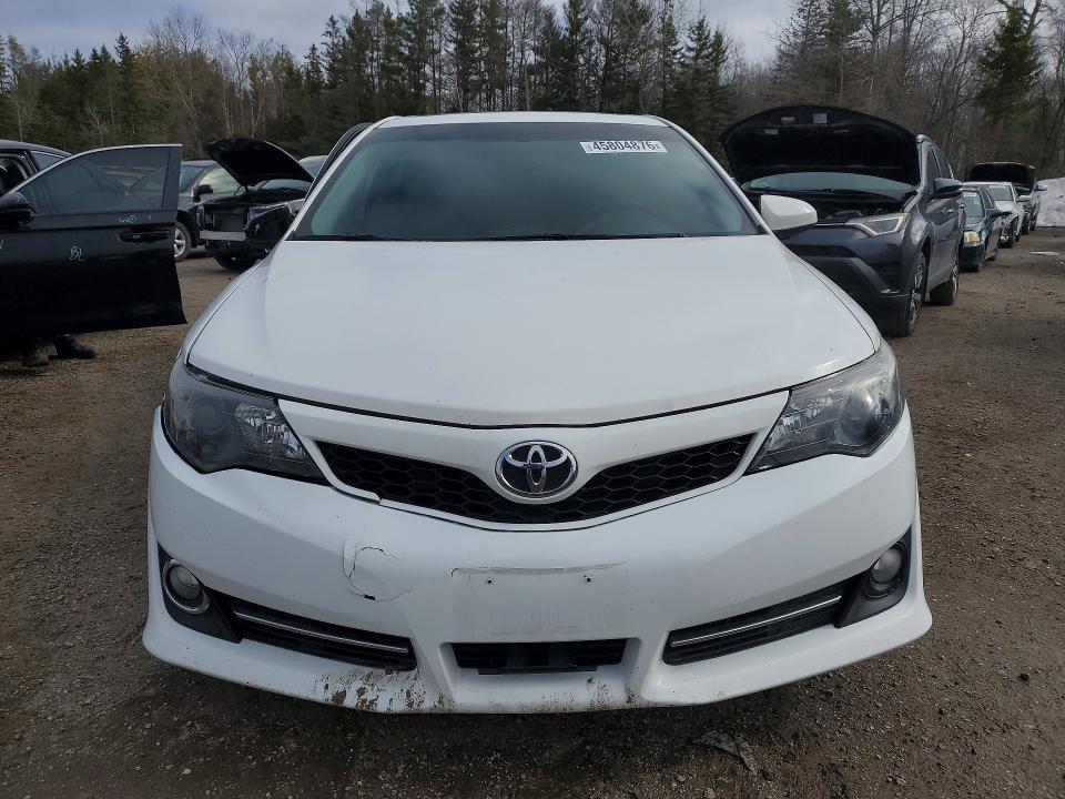 2014 Toyota Camry მანქანა იყიდება აუქციონზე, vin: 4T1BF1FK6EU315628, აუქციონის ნომერი: 45804876