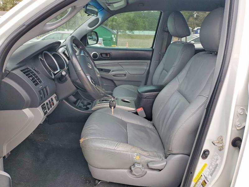 2015 Toyota Tacoma მანქანა იყიდება აუქციონზე, vin: 5TFLU4EN3FX116340, აუქციონის ნომერი: 79426485