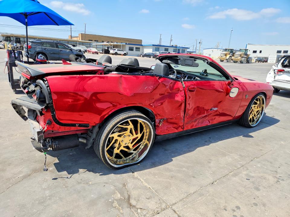 47300736 :رقم المزاد ، 2C3CDZC96GH335662 vin ، 2016 Dodge Challenger مزاد بيع