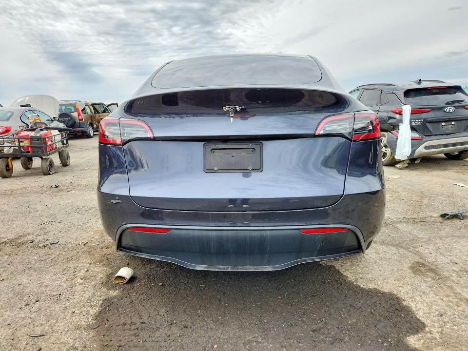 47696336 :رقم المزاد ، 7SAYGDED2RF095485 vin ، 2024 Tesla Model Y مزاد بيع