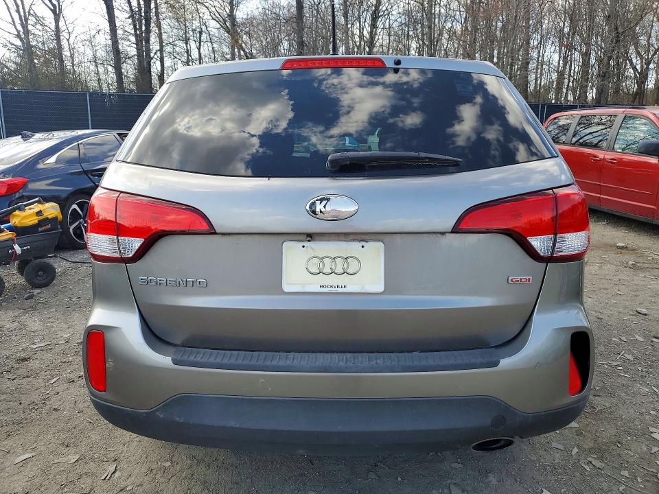 47974386 :رقم المزاد ، 5XYKTCA6XEG535004 vin ، 2014 Kia Sorento مزاد بيع