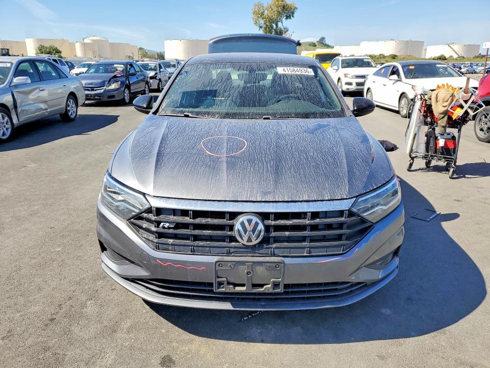 41584936 :رقم المزاد ، 3VWC57BU6MM103091 vin ، 2021 Volkswagen Jetta مزاد بيع