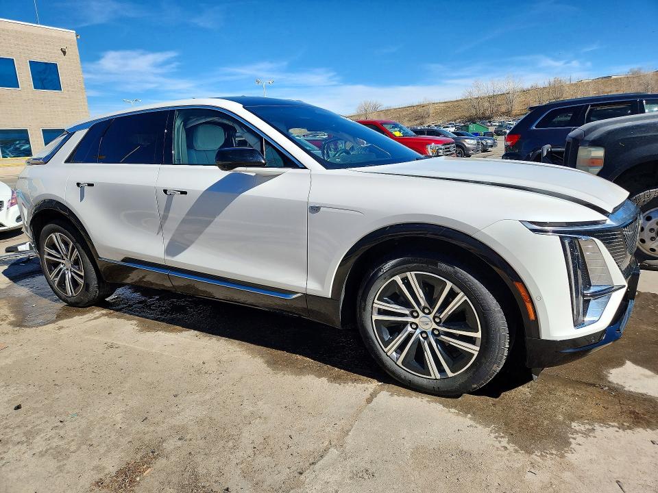 Продаж на аукціоні авто 2025 Cadillac Lyriq, vin: 1GYKPNRL3SZ304673, номер лоту: 46464916