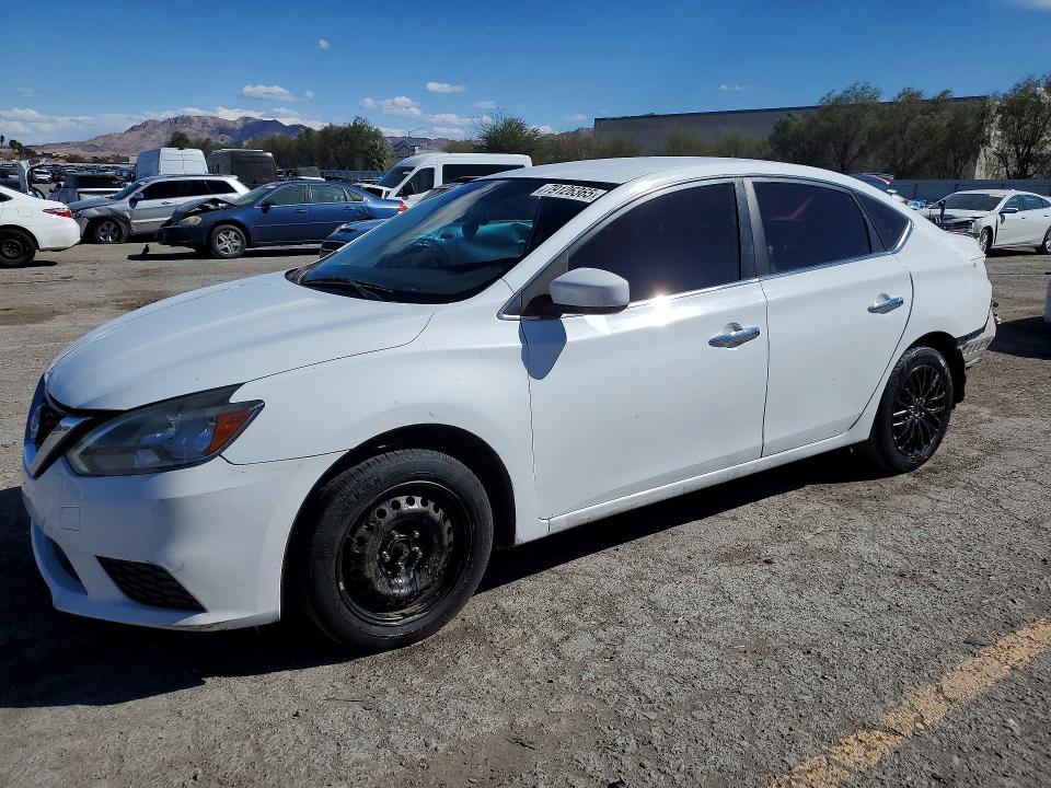 Aukcja sprzedaży 2018 Nissan Sentra, vin: 3N1AB7AP0JY256572, numer aukcji: 79126365