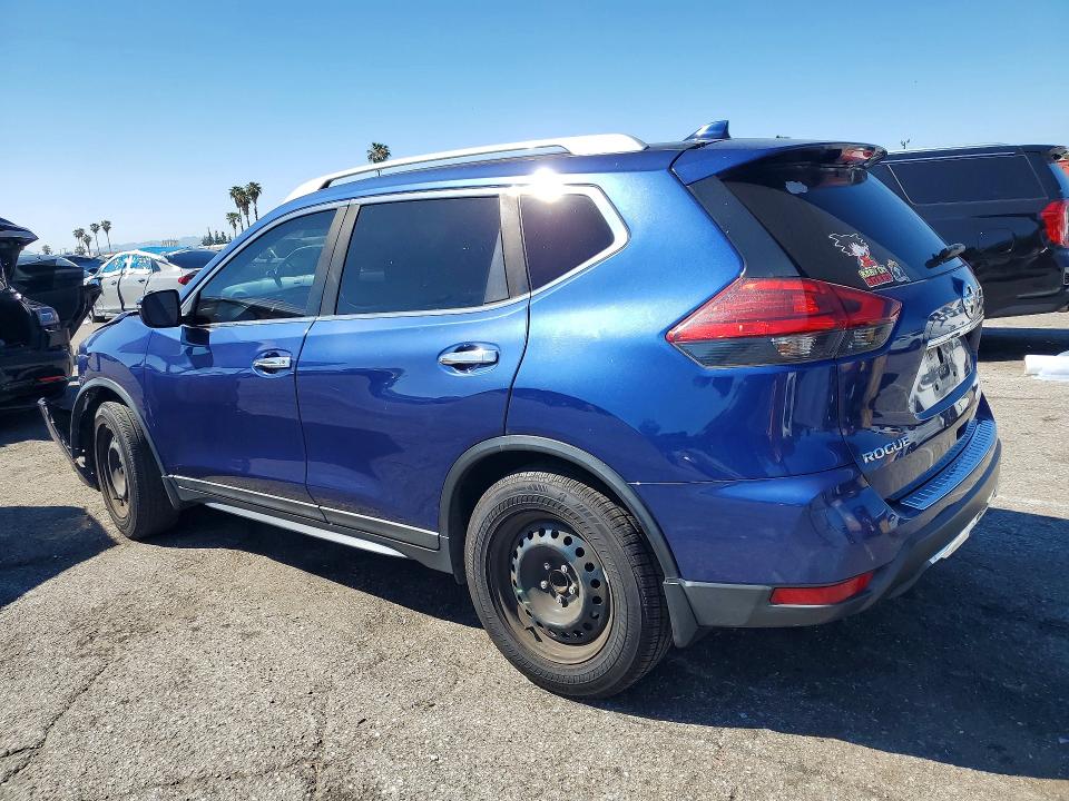2017 Nissan Rogue მანქანა იყიდება აუქციონზე, vin: 5N1AT2MN6HC783229, აუქციონის ნომერი: 47564436