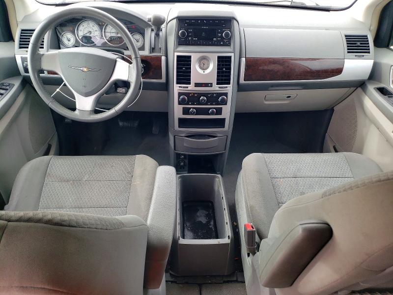 2010 Chrysler Town & Country მანქანა იყიდება აუქციონზე, vin: 2A4RR5D14AR304477, აუქციონის ნომერი: 46902776