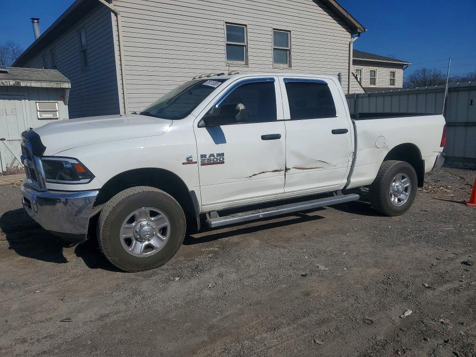 Aukcja sprzedaży 2014 Ram 2500, vin: 3C6UR5CL1EG322201, numer aukcji: 78131055