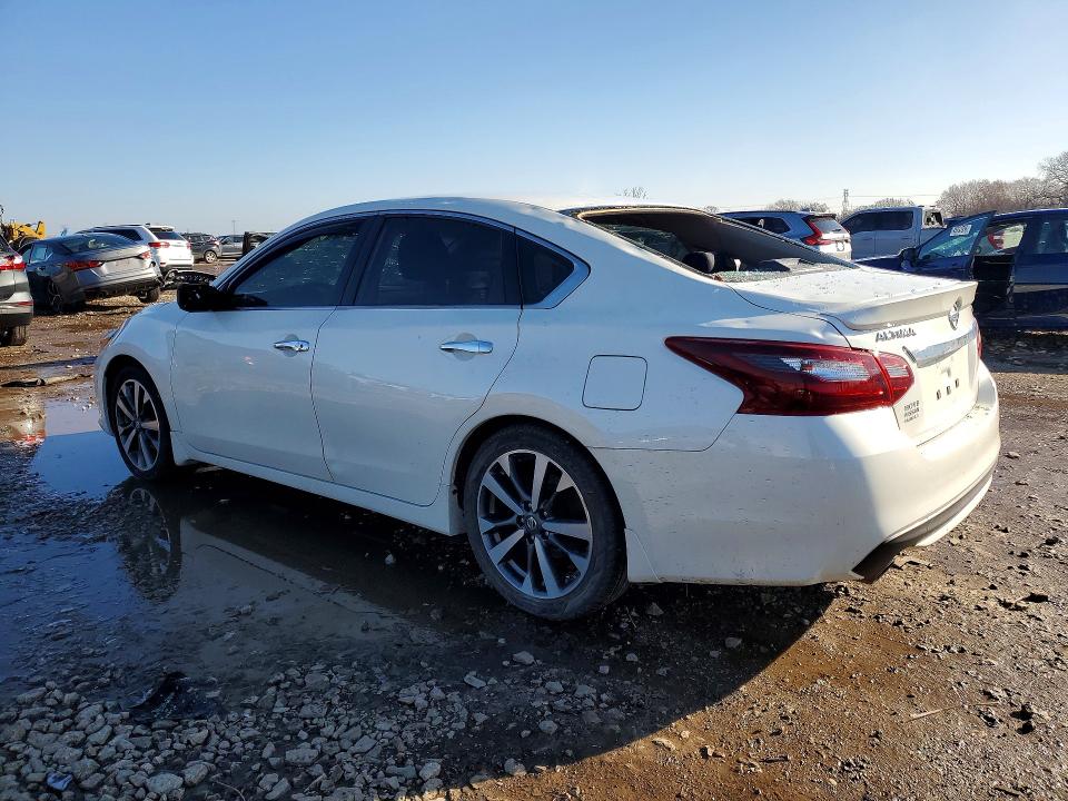 45968946 :رقم المزاد ، 1N4AL3AP5HC133443 vin ، 2017 Nissan Altima مزاد بيع