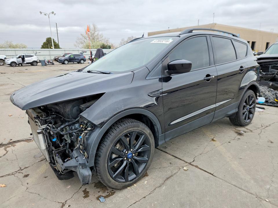 2019 Ford Escape მანქანა იყიდება აუქციონზე, vin: 1FMCU9GD1KUC06000, აუქციონის ნომერი: 47803216