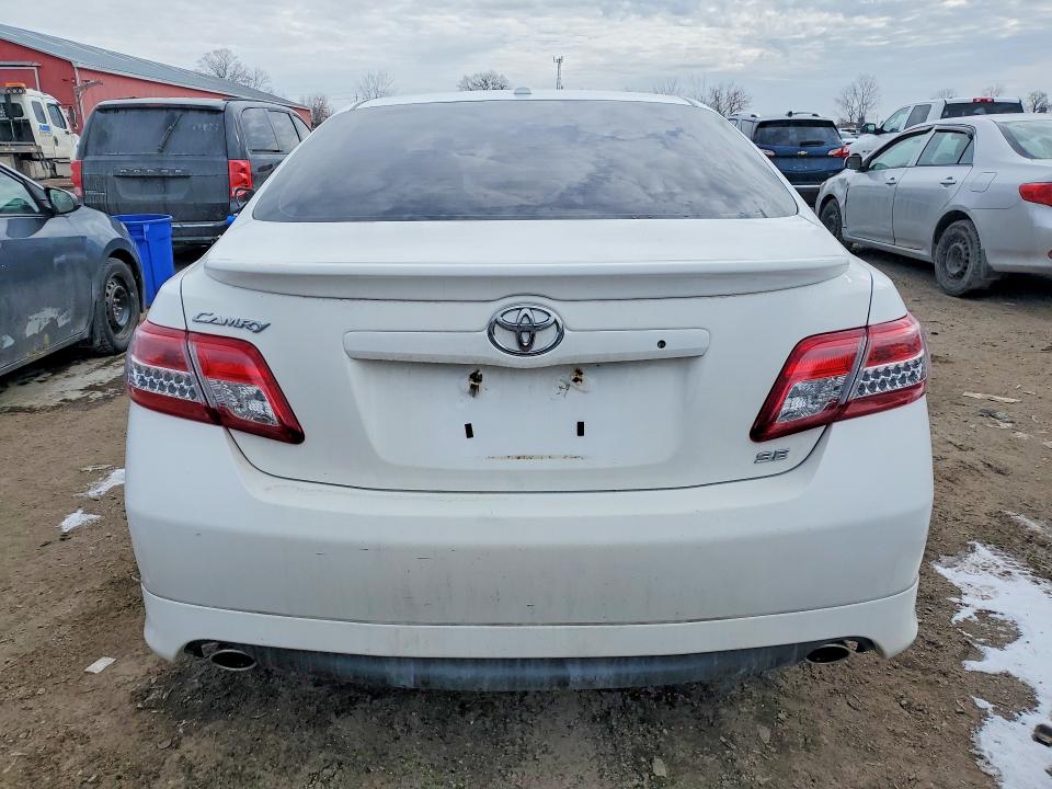 Продаж на аукціоні авто 2011 Toyota Camry, vin: 4T1BF3EK6BU768205, номер лоту: 77094055