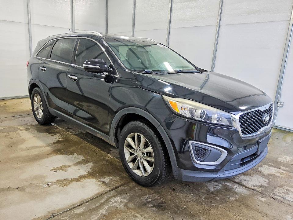 2016 Kia Sorento მანქანა იყიდება აუქციონზე, vin: 5XYPG4A35GG163628, აუქციონის ნომერი: 79676375