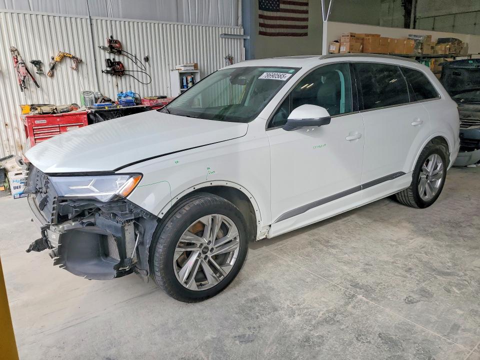 2021 Audi Q7 მანქანა იყიდება აუქციონზე, vin: WA1LXAF77MD021049, აუქციონის ნომერი: 78690565