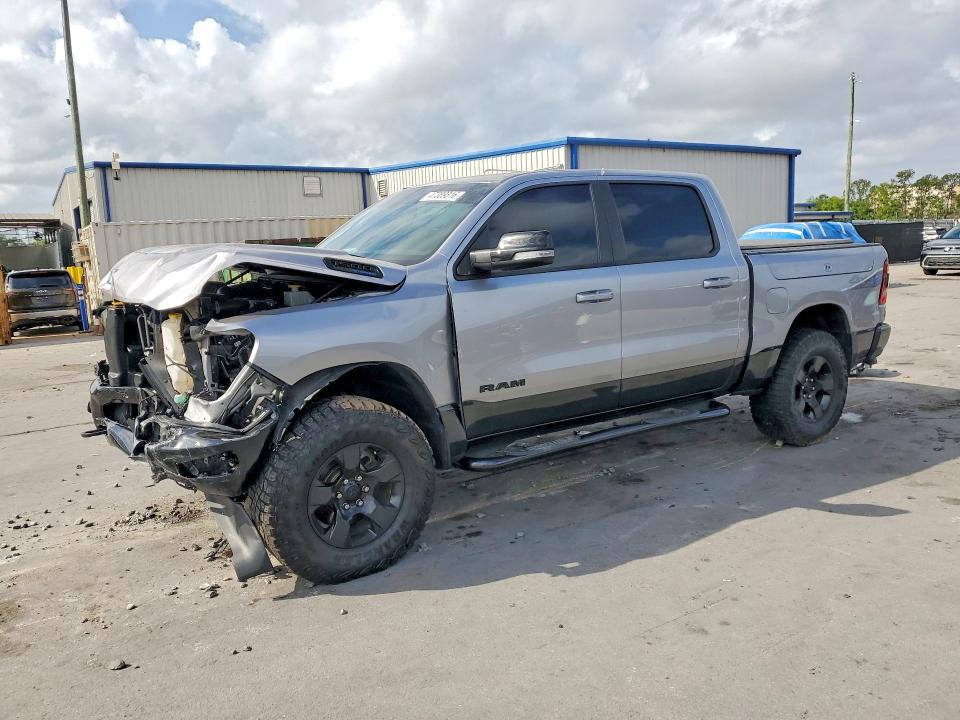 47389816 :رقم المزاد ، 1C6SRFFT6NN100138 vin ، 2022 Ram 1500 مزاد بيع