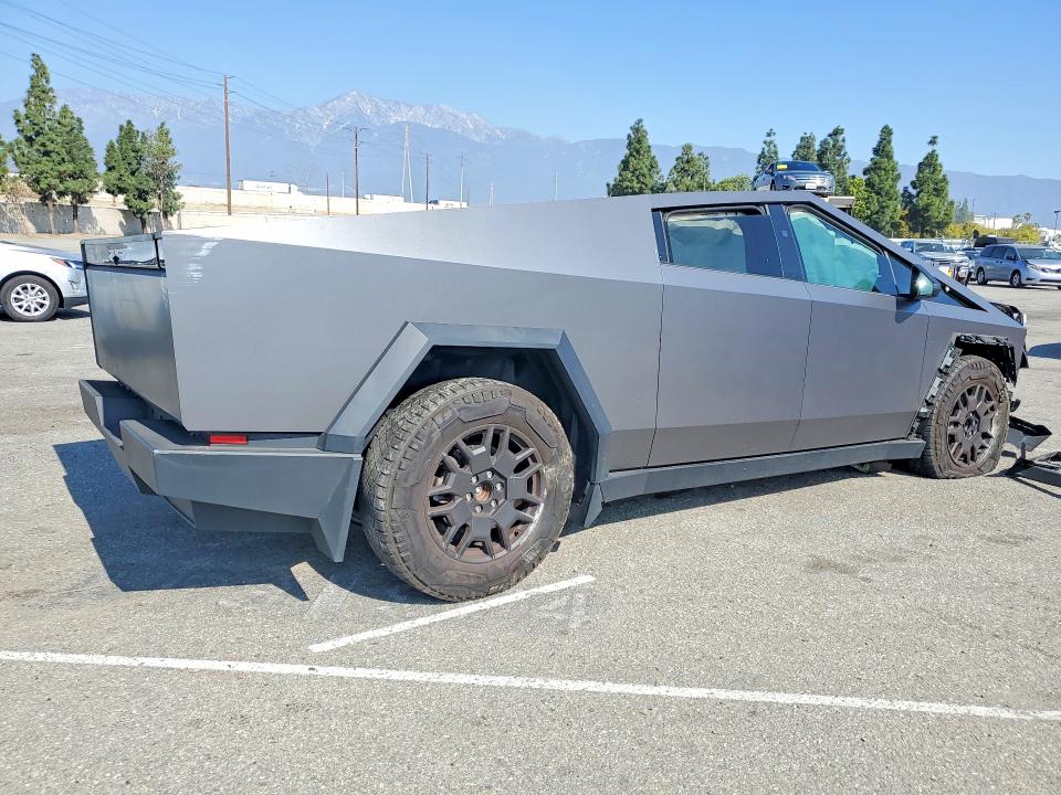 Продажа на аукционе авто 2024 Tesla Cybertruck, vin: 7G2CEHED5RA021878, номер лота: 41600966