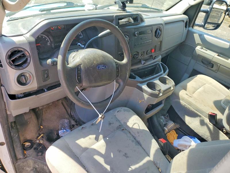 54898996 :رقم المزاد ، 1FDWE3F69HDC47834 vin ، 2017 Ford Econoline مزاد بيع