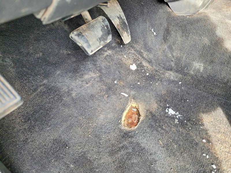 41970506 :رقم المزاد ، 1C6RR7FT1ES446572 vin ، 2014 Ram 1500 مزاد بيع