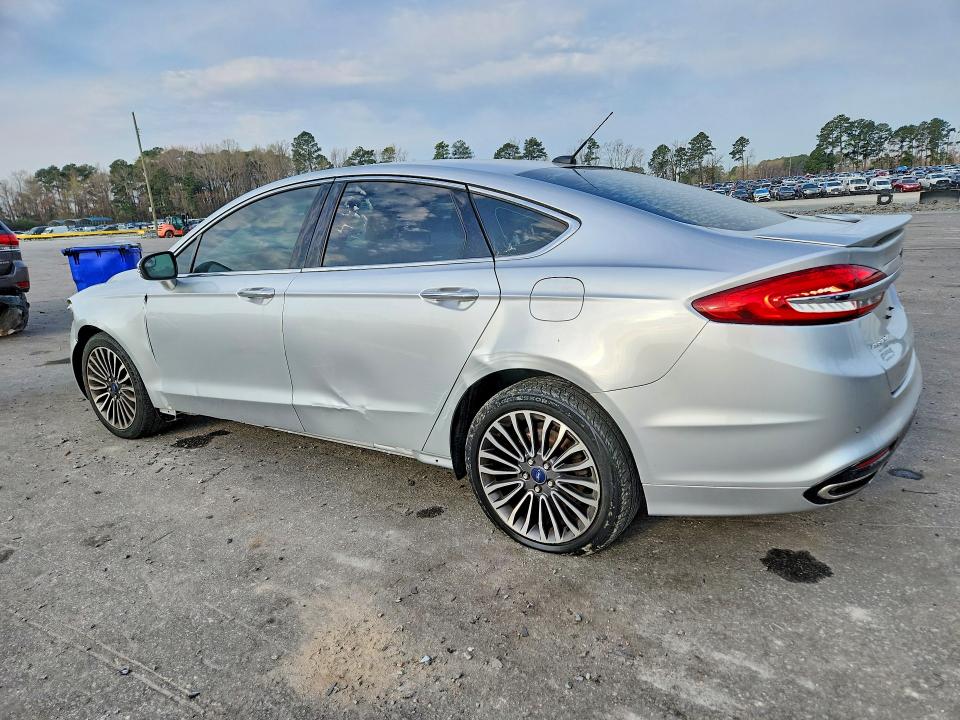 45470346 :رقم المزاد ، 3FA6P0D97JR188506 vin ، 2018 Ford Fusion مزاد بيع