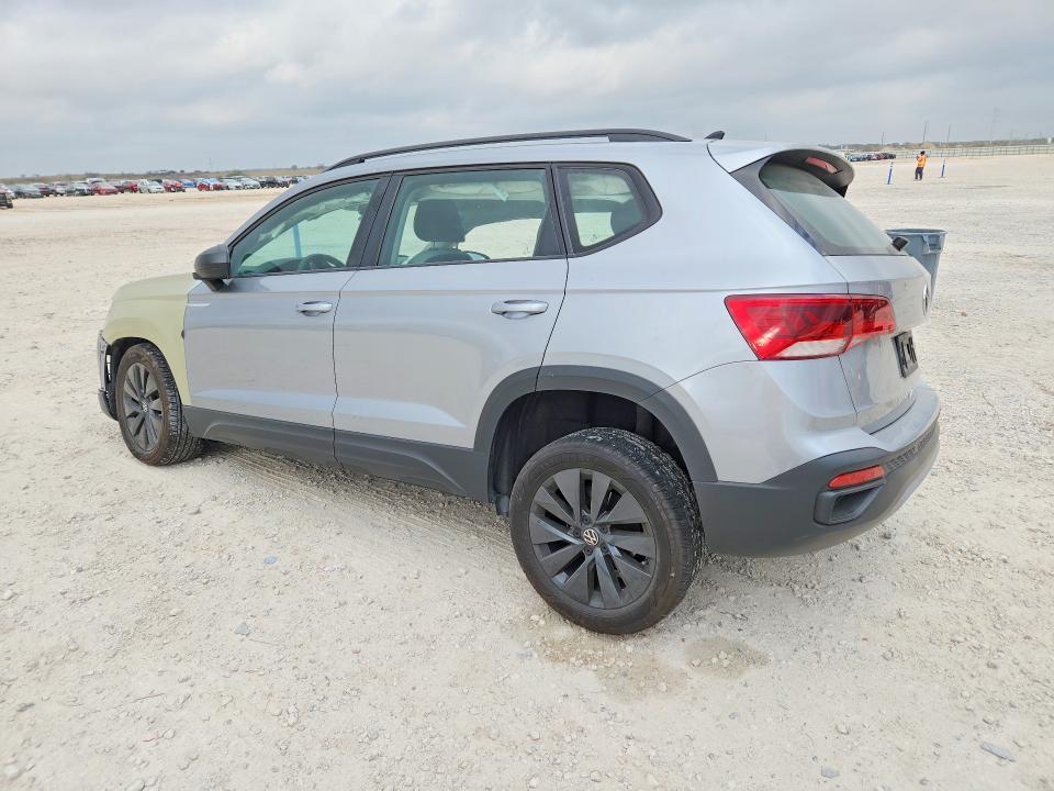 79935105 :رقم المزاد ، 3VV5X7B23RM123652 vin ، 2024 Volkswagen Taos مزاد بيع