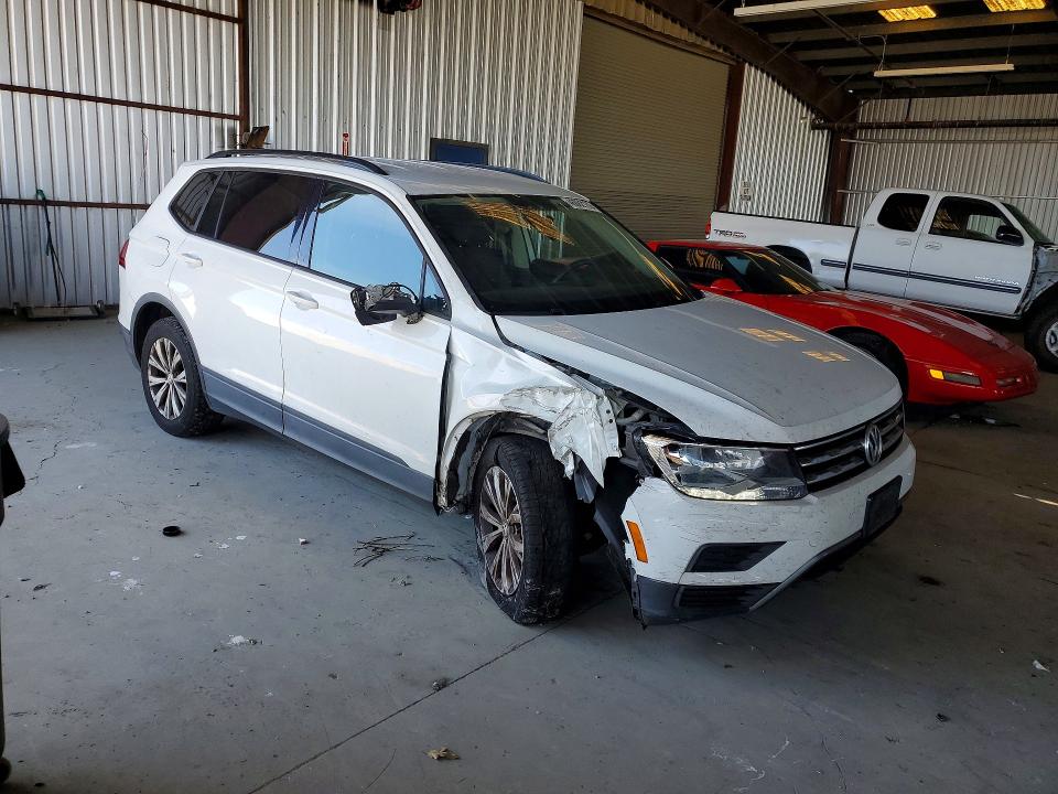 Продаж на аукціоні авто 2018 Volkswagen Tiguan, vin: 3VV1B7AX2JM109742, номер лоту: 46062176