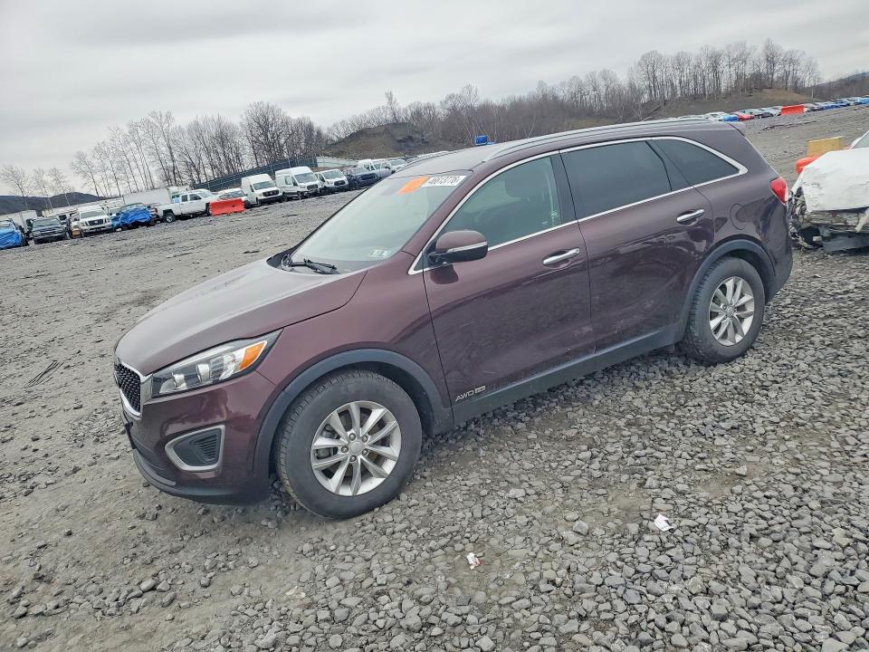 46613776 :رقم المزاد ، 5XYPGDA54GG038749 vin ، 2016 Kia Sorento مزاد بيع