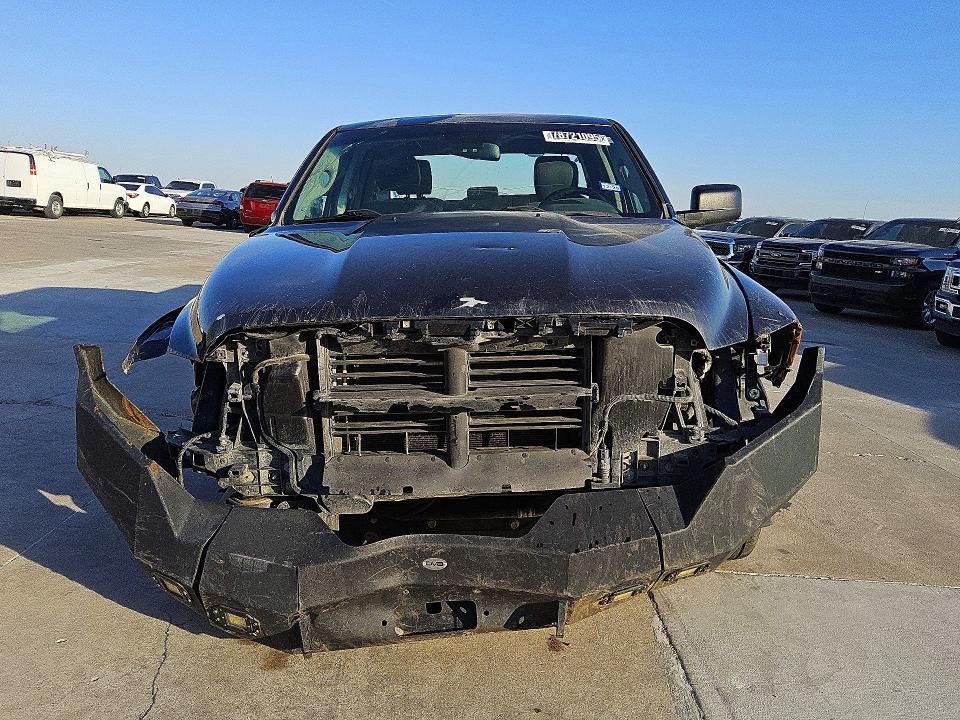 Продажа на аукционе авто 2018 Ram 1500, vin: 1C6RR6FT0JS304069, номер лота: 78721095