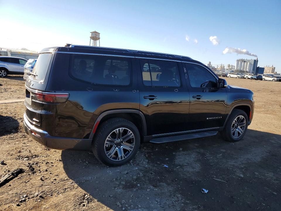 47022396 :رقم المزاد ، 1C4SJVDT9NS205321 vin ، 2022 Jeep Wagoneer مزاد بيع