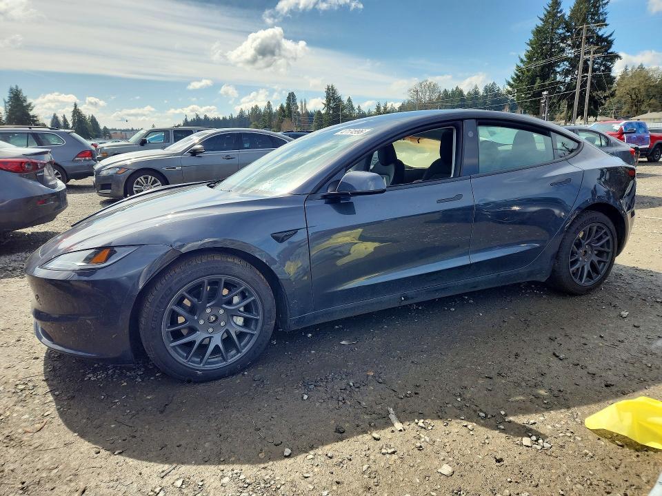 Продаж на аукціоні авто 2025 Tesla Model 3, vin: 5YJ3E1EB0SF926417, номер лоту: 47174996