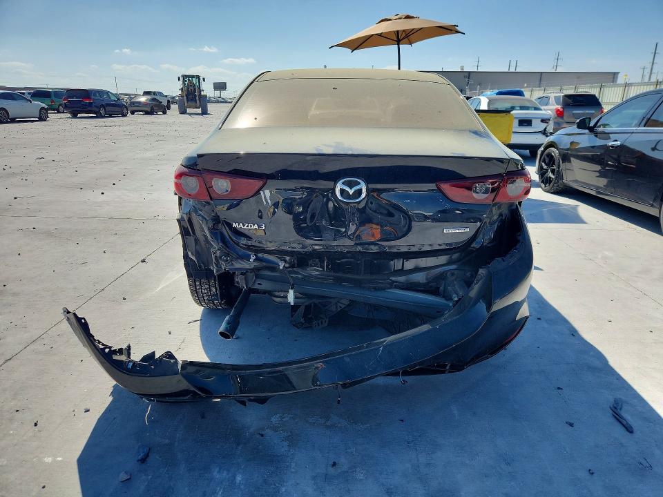 47371256 :رقم المزاد ، 3MZBPABL3MM253671 vin ، 2021 Mazda 3 مزاد بيع