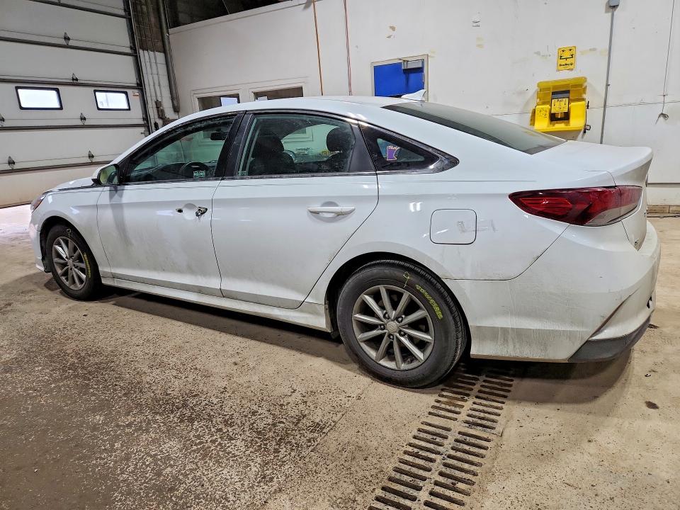 47436076 :رقم المزاد ، 5NPE24AF5JH708596 vin ، 2018 Hyundai Sonata مزاد بيع