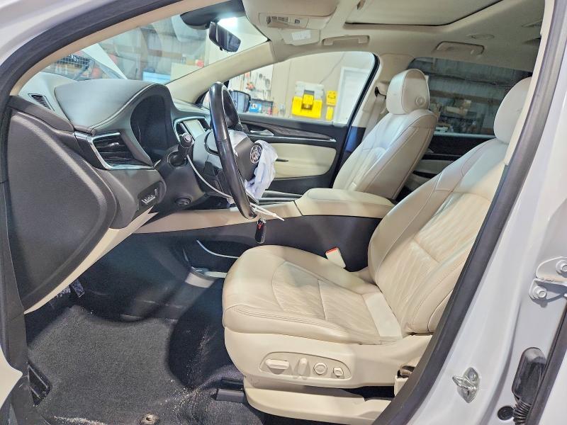45958516 :رقم المزاد ، 5GAERDKW1NJ102821 vin ، 2022 Buick Enclave مزاد بيع