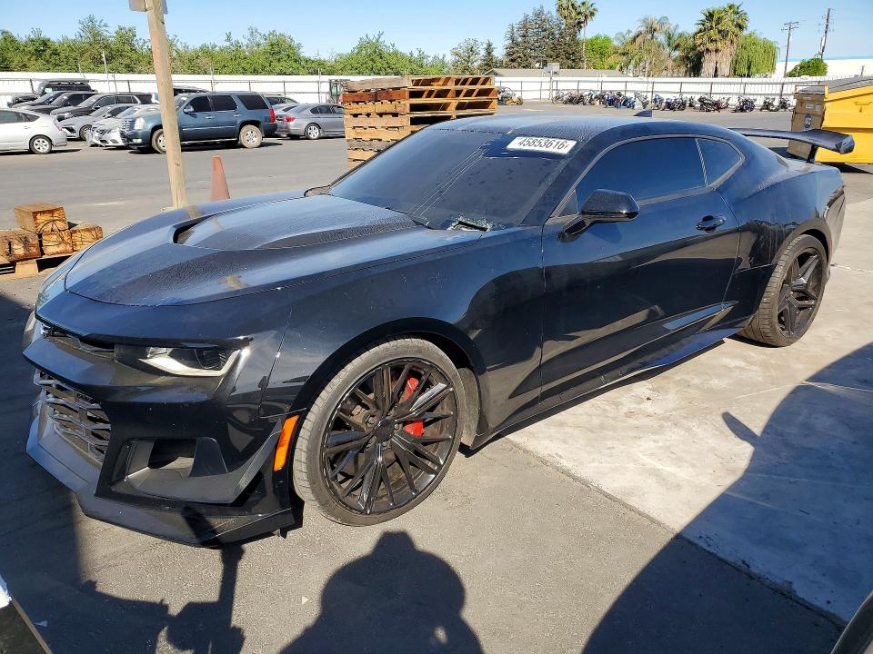 2018 Chevrolet Camaro მანქანა იყიდება აუქციონზე, vin: 1G1FK1R63J0188802, აუქციონის ნომერი: 45853616