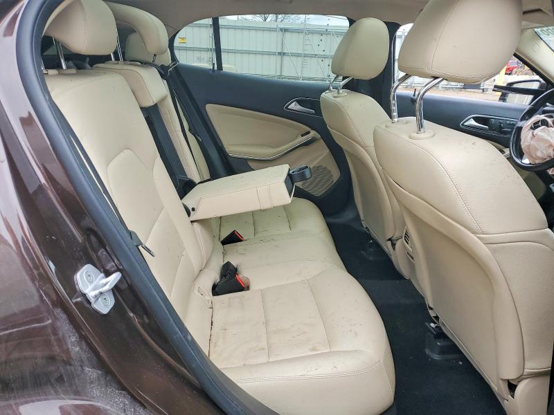 2015 Mercedes-benz Gla მანქანა იყიდება აუქციონზე, vin: WDCTG4EB3FJ160123, აუქციონის ნომერი: 46271566
