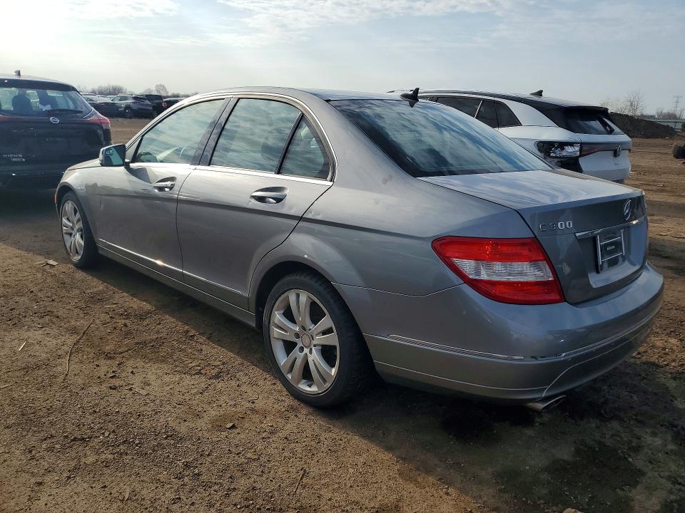 47963896 :رقم المزاد ، WDDGF8BB0BR140421 vin ، 2011 Mercedes-benz C مزاد بيع