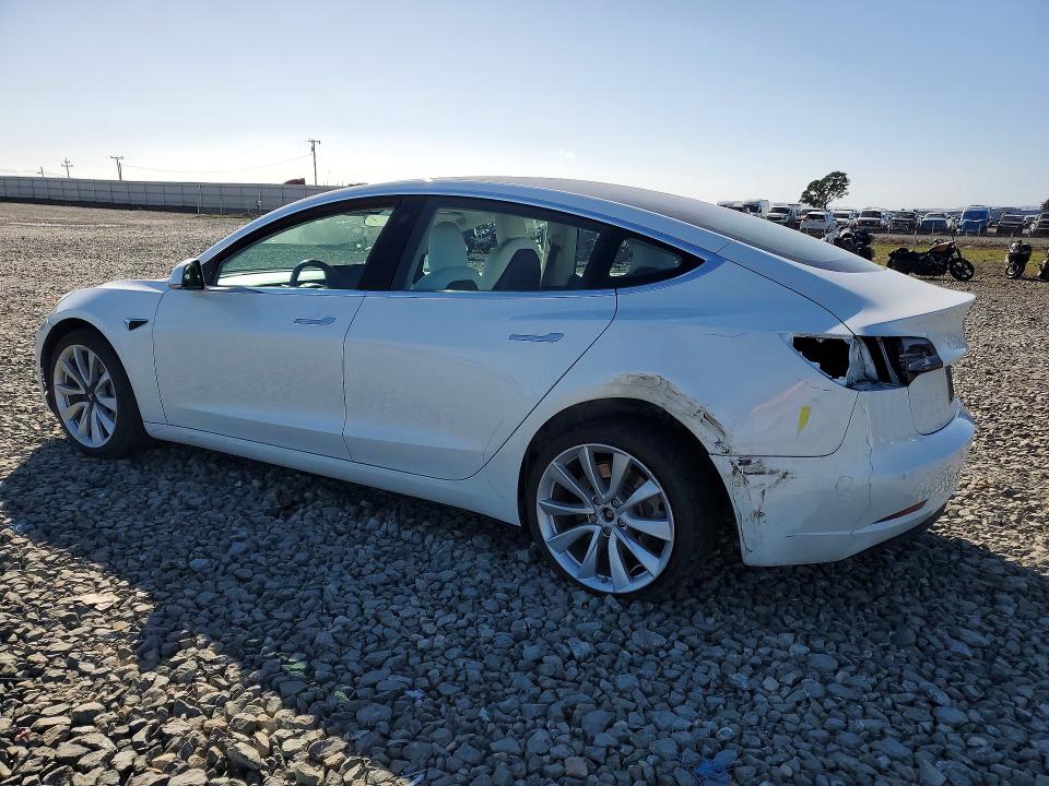 Продажа на аукционе авто 2018 Tesla Model 3, vin: 5YJ3E1EAXJF169595, номер лота: 79591575