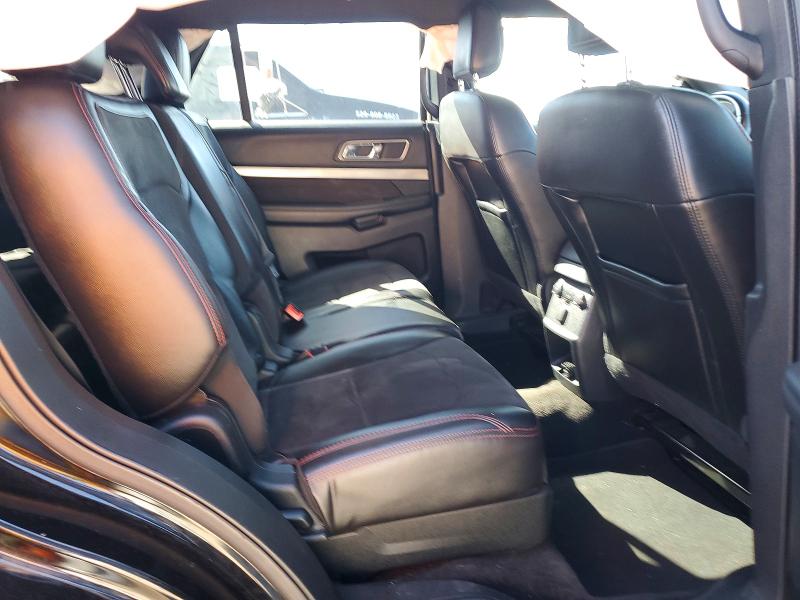 46051026 :رقم المزاد ، 1FM5K7DH2JGB56490 vin ، 2018 Ford Explorer مزاد بيع