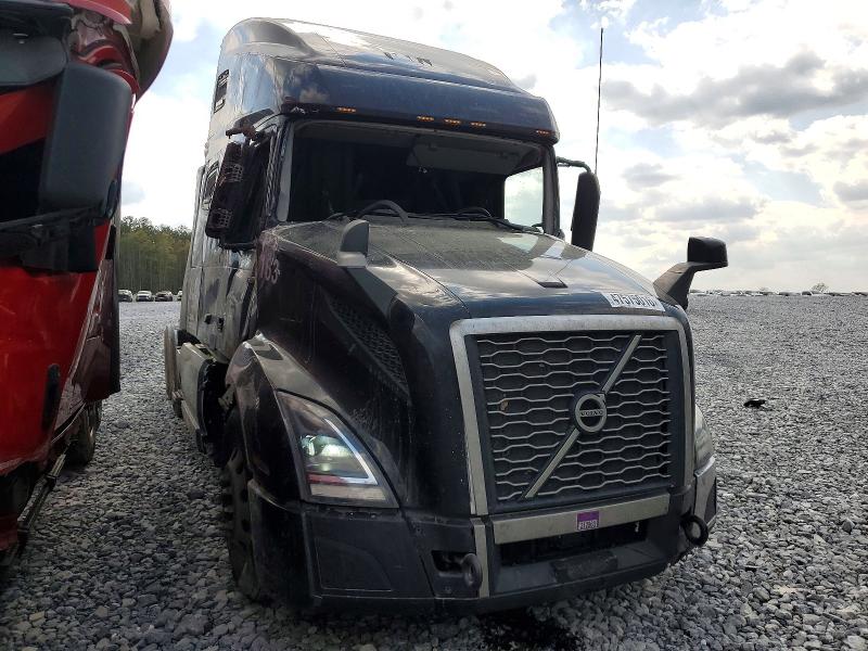 Продажа на аукционе авто 2021 Volvo Vnl, vin: 4V4NC9EG0MN271743, номер лота: 47575016