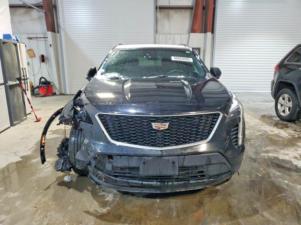 46883696 :رقم المزاد ، 1GYFZFR49LF077681 vin ، 2020 Cadillac Xt4 مزاد بيع