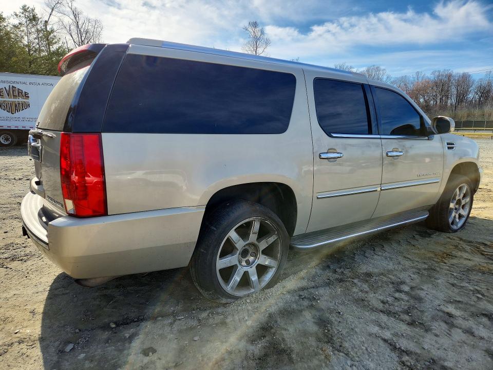 Продажа на аукционе авто 2007 Cadillac Escalade, vin: 1GYFK66857R424343, номер лота: 42067956