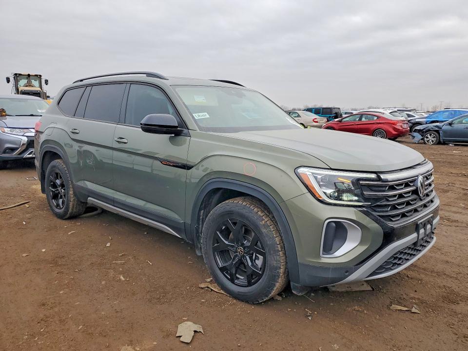 79407415 :رقم المزاد ، 1V2GR2CA6RC620057 vin ، 2024 Volkswagen Atlas مزاد بيع