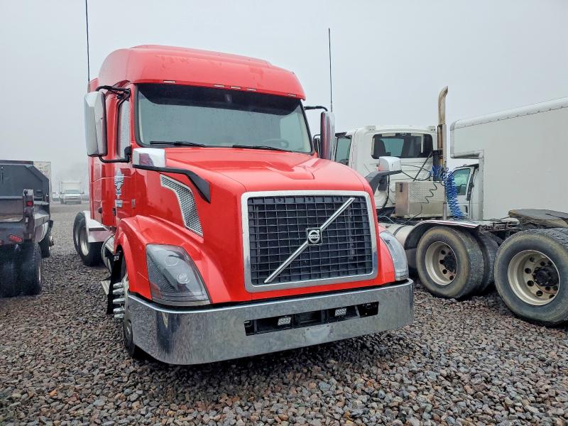 Продаж на аукціоні авто 2018 Volvo Vnl, vin: 4V4NC9EH7JN992582, номер лоту: 79212385