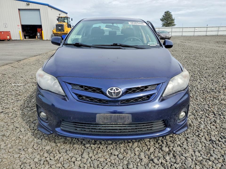 48303446 :رقم المزاد ، 2T1BU4EE9BC720785 vin ، 2011 Toyota Corolla مزاد بيع