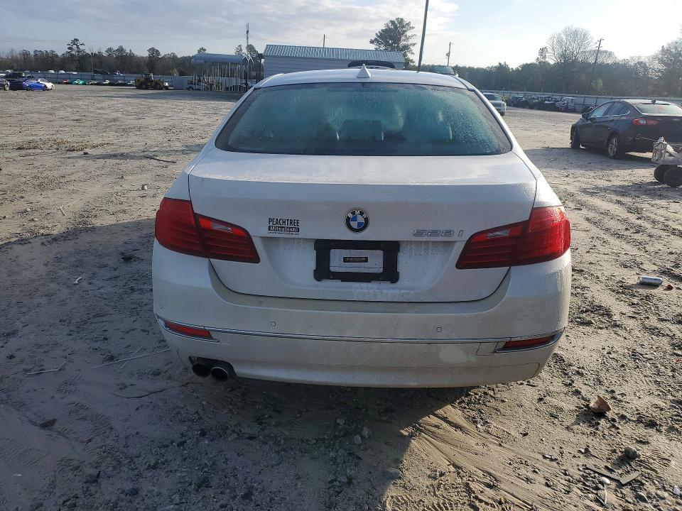 Продажа на аукционе авто 2015 Bmw 528, vin: WBA5A5C59FD521966, номер лота: 41723356