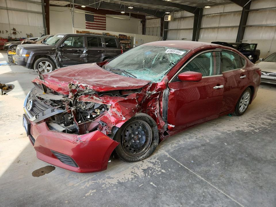 2018 Nissan Altima მანქანა იყიდება აუქციონზე, vin: 1N4AL3AP4JC131432, აუქციონის ნომერი: 47605166