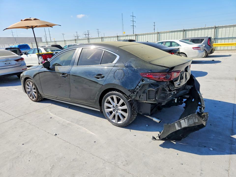 47371256 :رقم المزاد ، 3MZBPABL3MM253671 vin ، 2021 Mazda 3 مزاد بيع