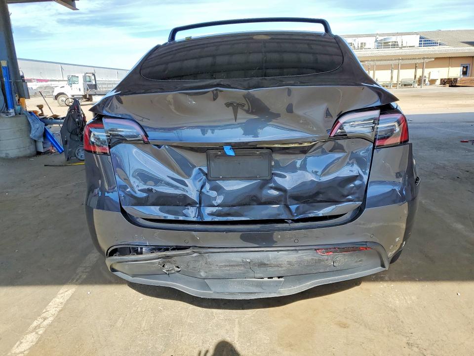 2020 Tesla Model Y მანქანა იყიდება აუქციონზე, vin: 5YJYGDEF3LF002379, აუქციონის ნომერი: 47255936