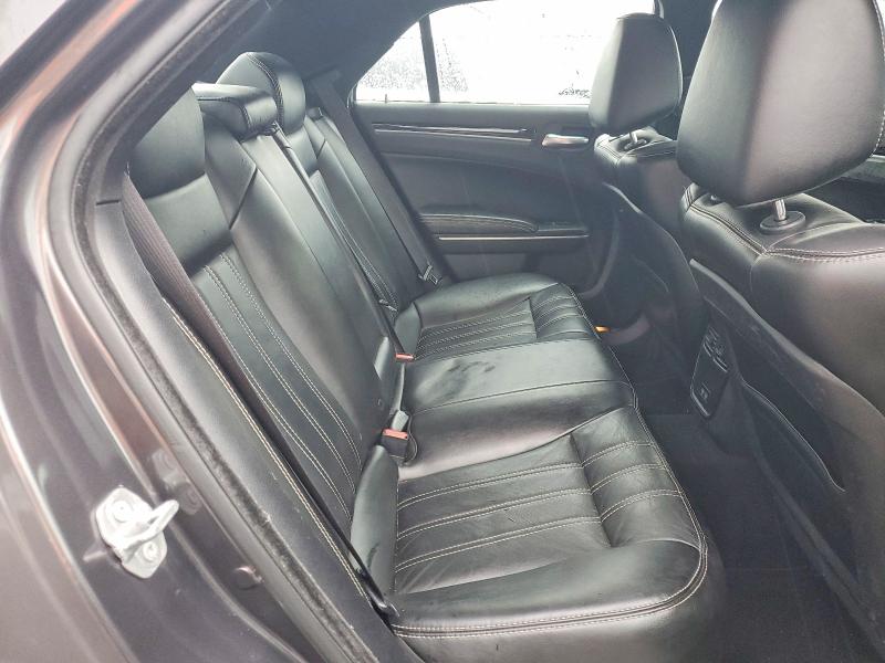 2019 Chrysler 300 მანქანა იყიდება აუქციონზე, vin: 2C3CCABGXKH635105, აუქციონის ნომერი: 46017636