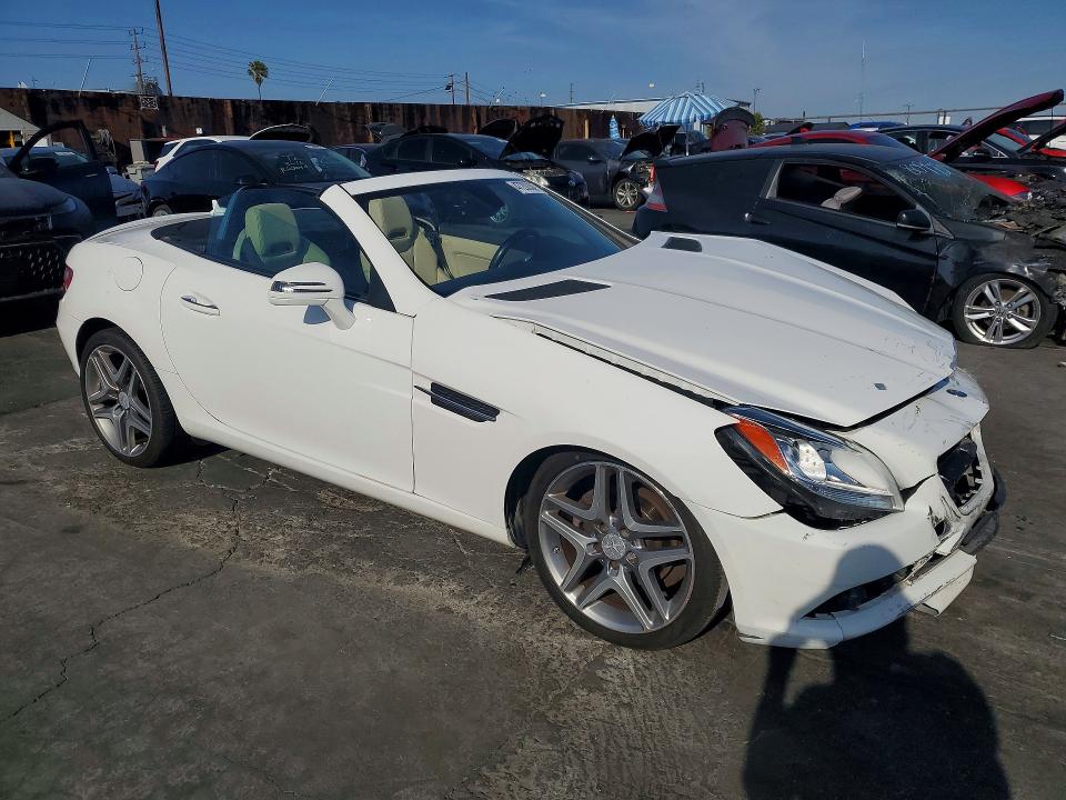 Продажа на аукционе авто 2015 Mercedes-benz Slk, vin: WDDPK4HA6FF097441, номер лота: 47203386