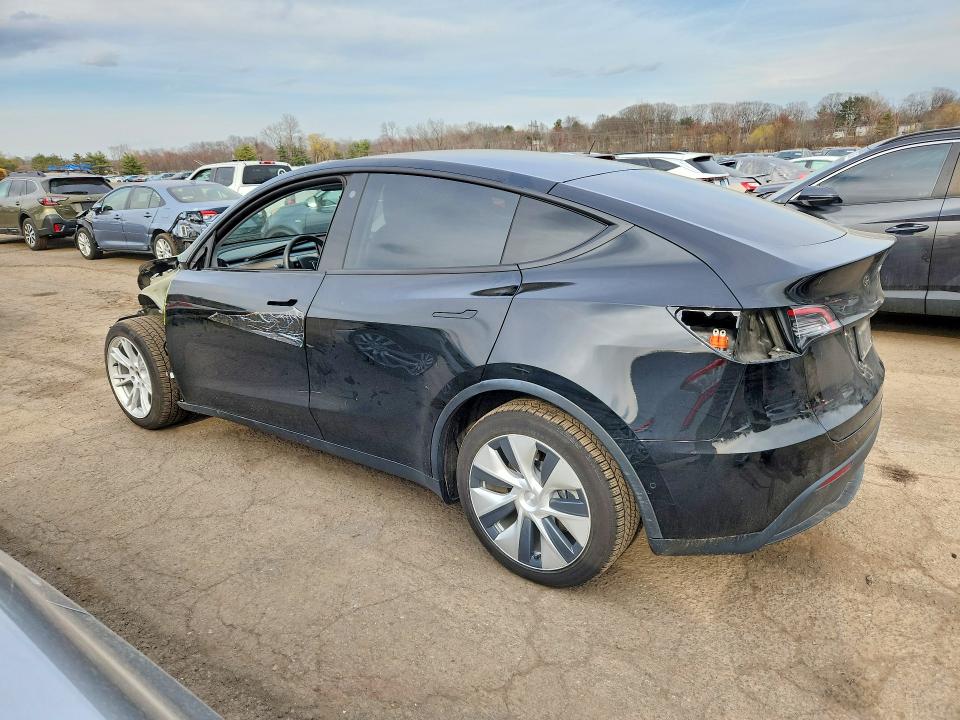 Продажа на аукционе авто 2021 Tesla Model Y, vin: 5YJYGDEE1MF077123, номер лота: 47263086