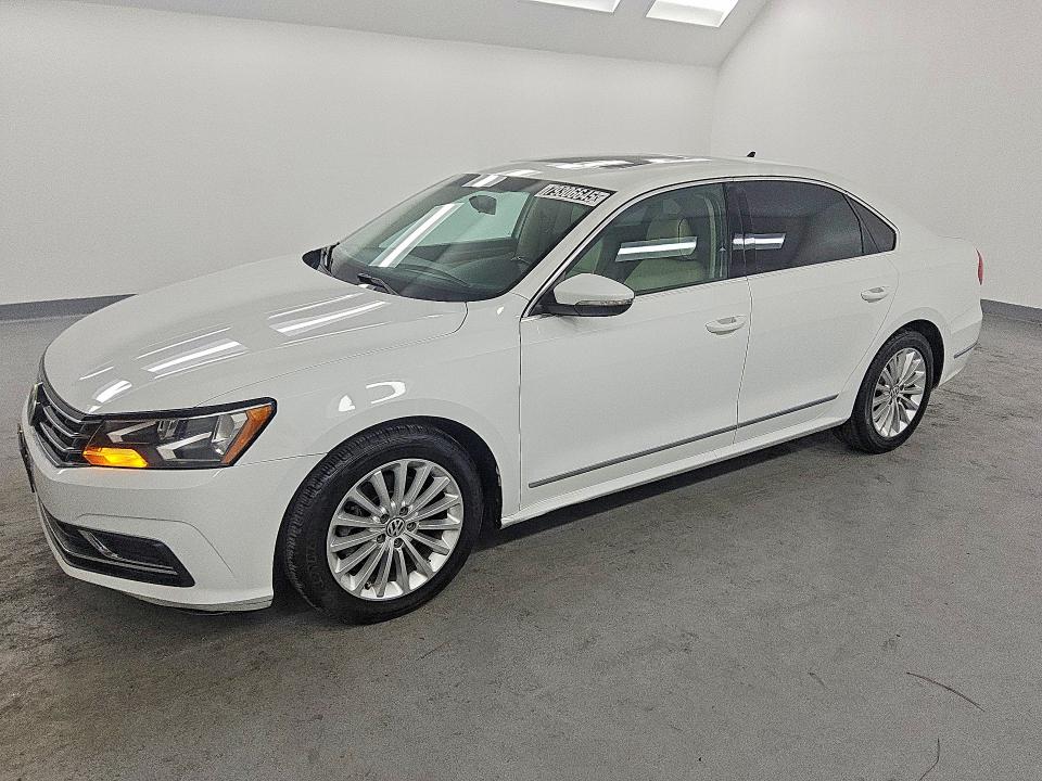 Продажа на аукционе авто 2016 Volkswagen Passat, vin: 1VWBT7A38GC010945, номер лота: 79306645